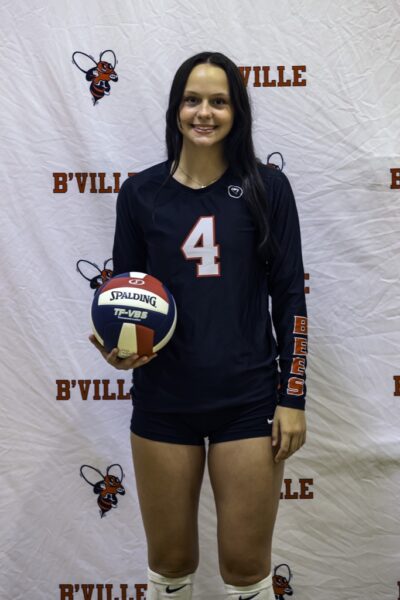 #4 Maya Lesinski (Senior)