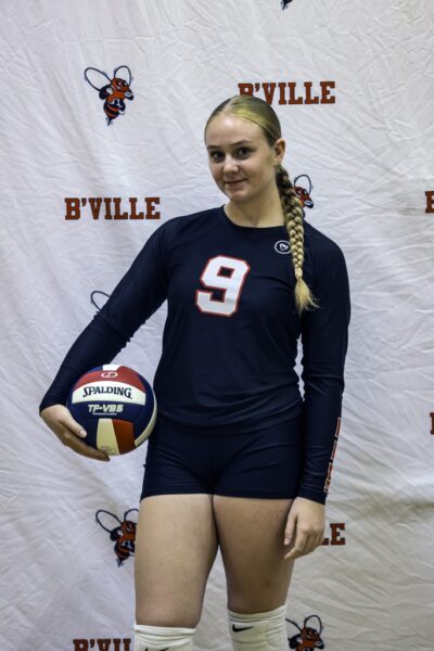 #9 Hannah Simmons (Sophomore)